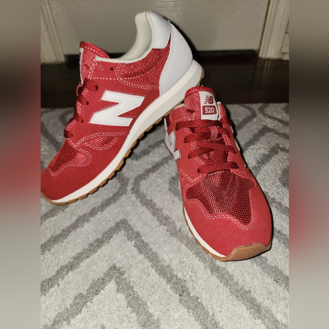 New Balance 520 Unisex Red